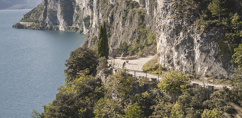 Hotel Luise - Luoghi segreti - Sentiero Ponale: da Riva del Garda a Pregasina